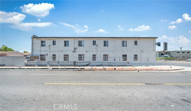 Image 17 of 18 For 3390 Santa Fe Avenue