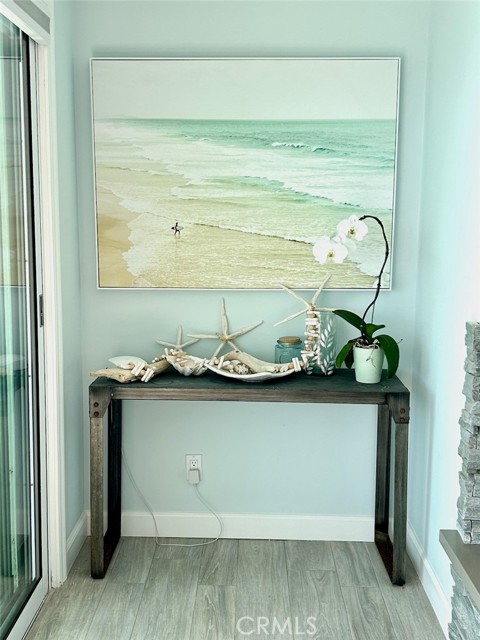 Detail Gallery Image 10 of 25 For 1249 Ocean Front #D,  Laguna Beach,  CA 92651 - 1 Beds | 1 Baths