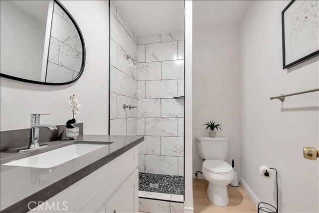 518 E Lime, Monrovia CA: https://media.crmls.org/medias/37ce7559-03d6-44d5-a2b5-f85c1bd5e746.jpg