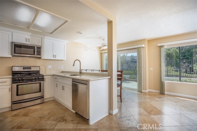 35 Bawley Street, Laguna Niguel CA: https://media.crmls.org/medias/37d087de-491b-4bb4-84d5-5a378dd26140.jpg