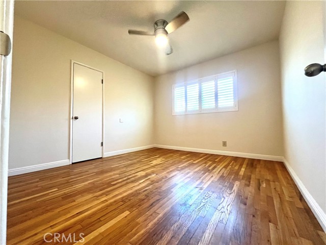 Detail Gallery Image 11 of 14 For 3501 W Alameda Ave, Burbank,  CA 91505 - 1 Beds | 1 Baths