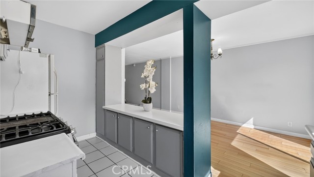 Detail Gallery Image 14 of 31 For 1800 W Gramercy #17,  Anaheim,  CA 92801 - 4 Beds | 2/1 Baths