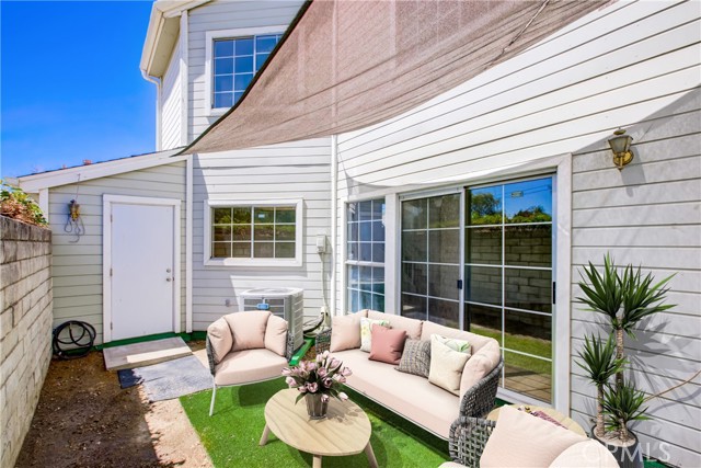 14333 Tyler Street, 7 photo 6