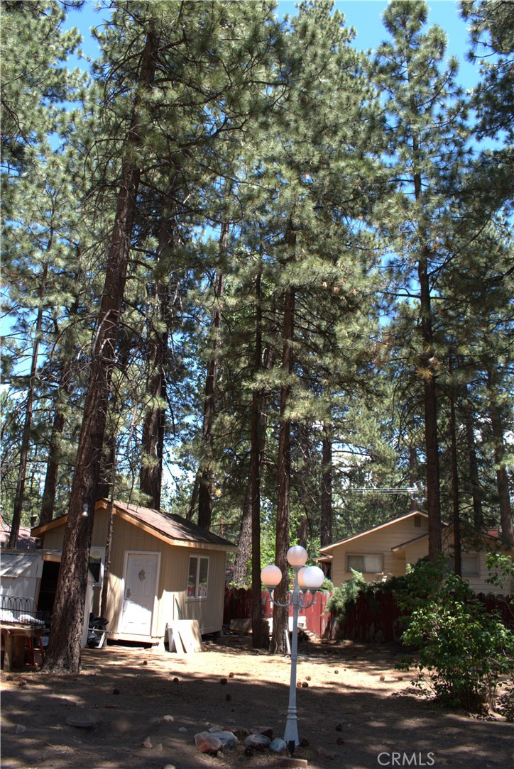 https://media.crmls.org/medias/37d229c1-c256-4673-bbb0-69c2e30368e3.jpg?preset=X-Large