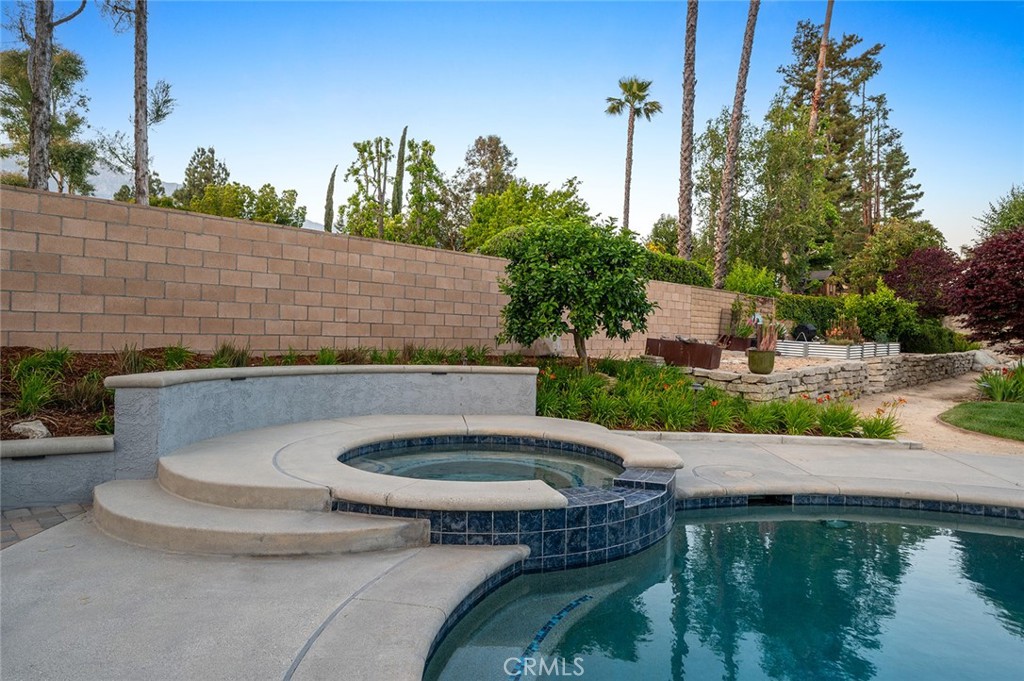 MLS #CV25117582 img 44