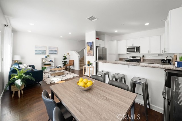 Detail Gallery Image 12 of 40 For 949 Humbert Avenue, San Luis Obispo,  CA 93401 - 3 Beds | 2/1 Baths