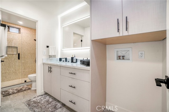 12938 Valleyheart Drive, Studio City CA: https://media.crmls.org/medias/37d2b483-a235-4a4b-9167-6252e5a22f82.jpg