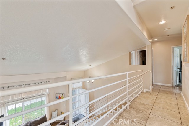 Detail Gallery Image 33 of 48 For 11965 Terra Bella St #17,  Sylmar,  CA 91342 - 3 Beds | 3 Baths