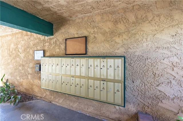 715 S Webster Avenue, Anaheim CA: https://media.crmls.org/medias/37d2fce7-c643-4a29-841d-6e452c8d20de.jpg