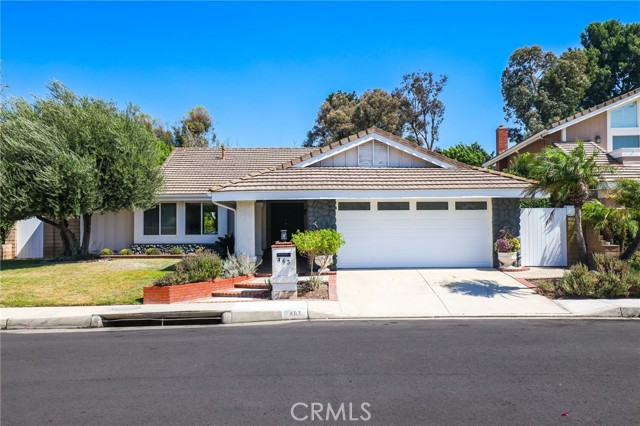 463 S Westridge Circle, Anaheim CA: https://media.crmls.org/medias/37d4e0db-5098-46e2-8bd0-6ac52f126bc7.jpg