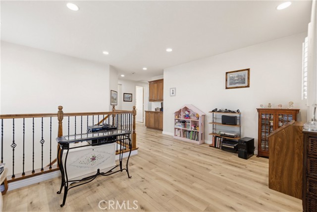 Detail Gallery Image 46 of 75 For 19721 Mathilde, Saugus,  CA 91350 - 5 Beds | 4 Baths