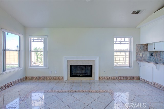 Detail Gallery Image 14 of 51 For 1175 Tawny Ln, Turlock,  CA 95380 - 4 Beds | 2 Baths