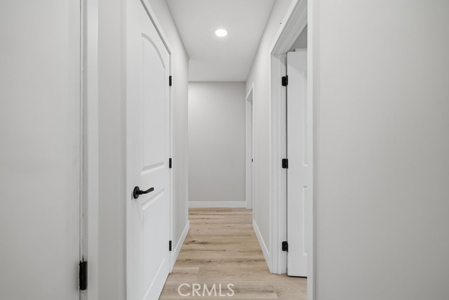 Detail Gallery Image 12 of 33 For 10557 Reseda, Northridge,  CA 91326 - 4 Beds | 3 Baths