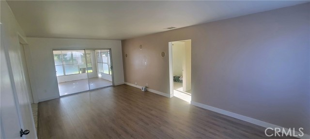 Detail Gallery Image 3 of 35 For 11721 Dale St, Garden Grove,  CA 92841 - 4 Beds | 2 Baths