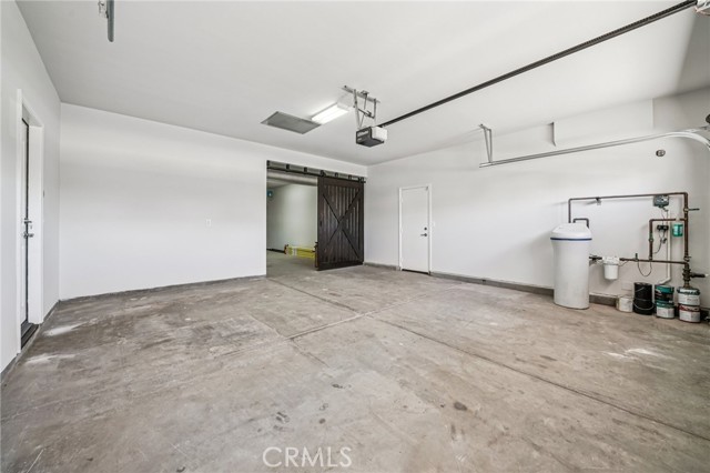 Detail Gallery Image 24 of 26 For 6658 Bright Gem Ct, Corona,  CA 92880 - 5 Beds | 3 Baths