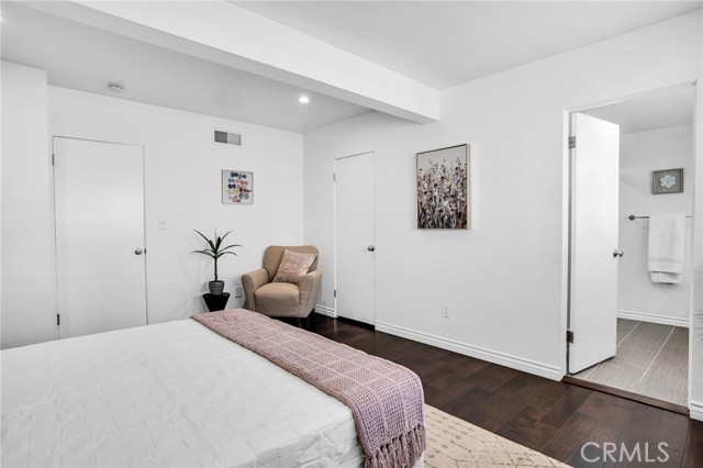 Detail Gallery Image 21 of 36 For 4221 W Sarah St #24,  Burbank,  CA 91505 - 2 Beds | 2/1 Baths