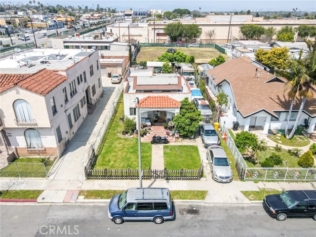 Detail Gallery Image 4 of 14 For 3327 W 59th Pl, Los Angeles,  CA 90043 - 3 Beds | 1 Baths
