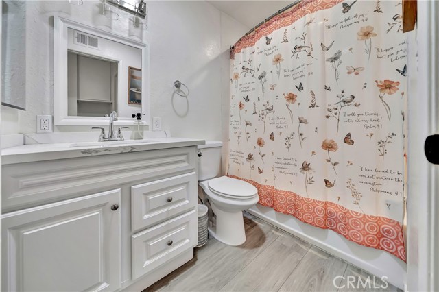Detail Gallery Image 44 of 57 For 21733 Vintage, Chatsworth,  CA 91311 - 3 Beds | 2/1 Baths
