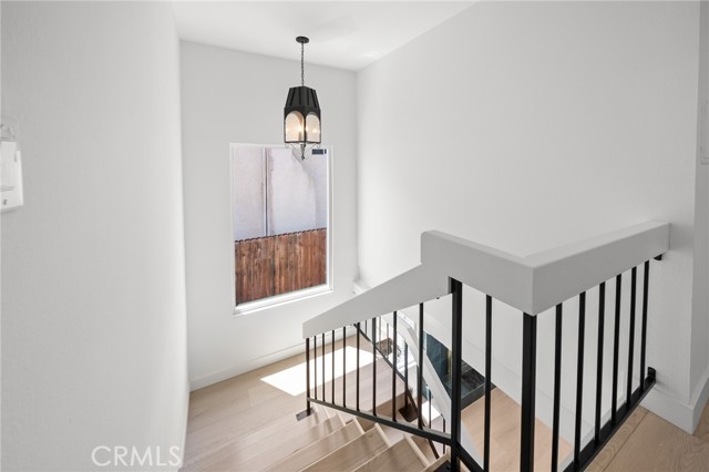 19735 Blythe Street, Winnetka CA: https://media.crmls.org/medias/37daabbc-1e8a-4b92-a6ca-f911734c54d9.jpg