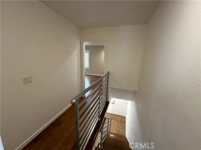 Detail Gallery Image 12 of 45 For 18598 Creek Ln, Huntington Beach,  CA 92648 - 3 Beds | 2/1 Baths