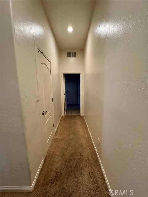 Detail Gallery Image 13 of 23 For 5111 Fountain Grass Ave, Bakersfield,  CA 93313 - 5 Beds | 3/1 Baths