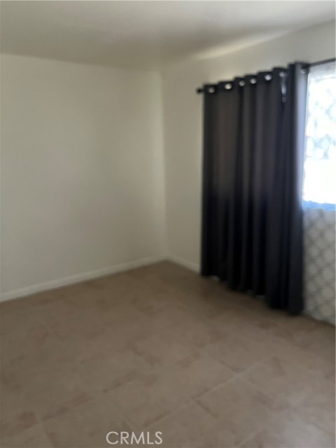 Image 3 for 221 W Mayberry Ave, Hemet, CA 92543