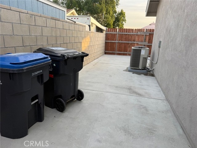 Detail Gallery Image 10 of 13 For 5118 Lincoln, Chino,  CA 91710 - 3 Beds | 2 Baths