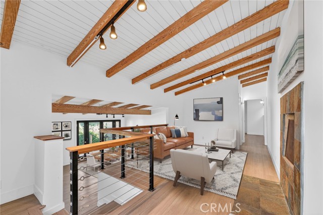 Detail Gallery Image 17 of 40 For 6324 Grape, Los Angeles,  CA 90068 - 4 Beds | 2 Baths