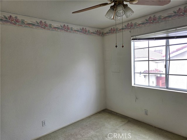 Detail Gallery Image 8 of 15 For 1330 Meadow Ln, Duarte,  CA 91010 - 3 Beds | 2/1 Baths