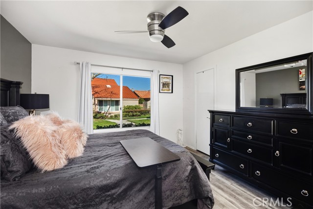 40 Tangerine, Irvine CA: https://media.crmls.org/medias/37dd1609-60e0-4067-8a83-c262bbfa7a21.jpg
