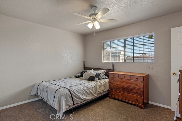 Detail Gallery Image 9 of 38 For 24422 Sage Ave, Boron,  CA 93516 - 4 Beds | 1/1 Baths