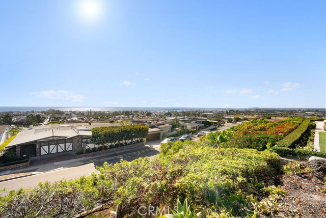 Detail Gallery Image 26 of 32 For 2719 Setting Sun, Corona Del Mar,  CA 92625 - 3 Beds | 2/1 Baths