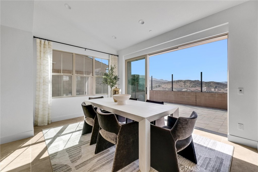 37e0010f D617 4ea8 9cb8 25746b41dfb4