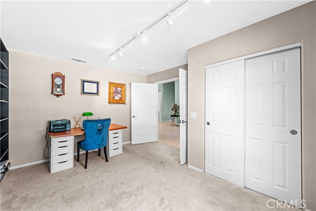 37321 Ironwood Drive, Yucaipa CA: https://media.crmls.org/medias/37e07013-ef5a-49b1-bc6b-dba70d1726df.jpg