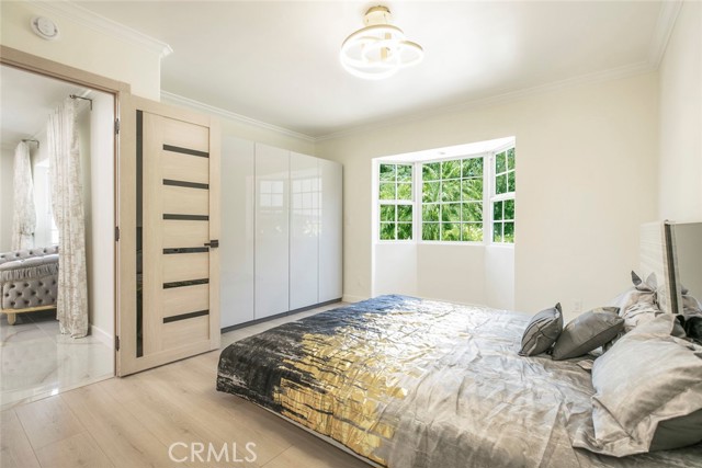 Detail Gallery Image 15 of 47 For 11063 White Oak Ave, Granada Hills,  CA 91344 - 3 Beds | 2 Baths