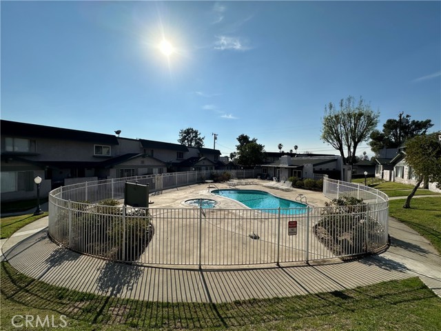 Detail Gallery Image 13 of 64 For 3600 Mountain Ave 12f,  San Bernardino,  CA 92404 - 2 Beds | 1/1 Baths