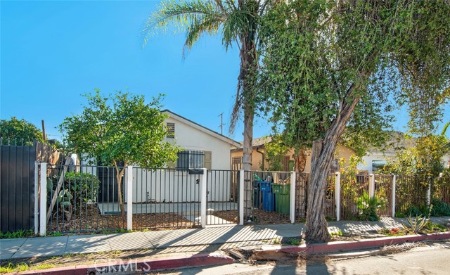 10714 Gorman Ave, Los Angeles, CA 90059