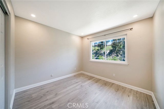 Detail Gallery Image 29 of 41 For 24662 San Vincent Ln, Mission Viejo,  CA 92691 - 4 Beds | 2/1 Baths