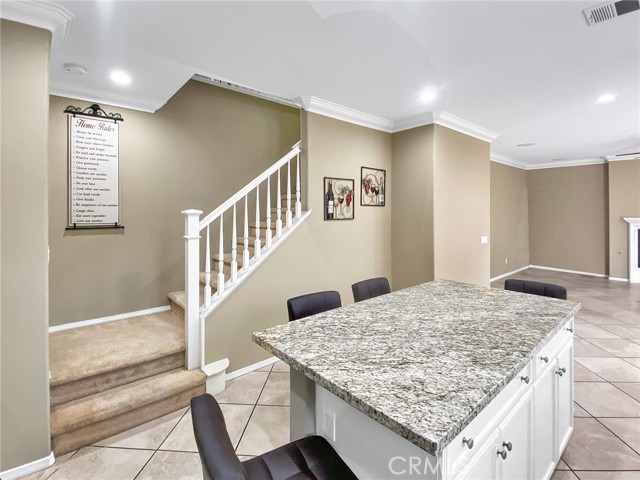 3318 Ridge Park Court, Long Beach CA: https://media.crmls.org/medias/37e2b6f1-da9f-4cbc-9a32-ed67cbdca8cc.jpg