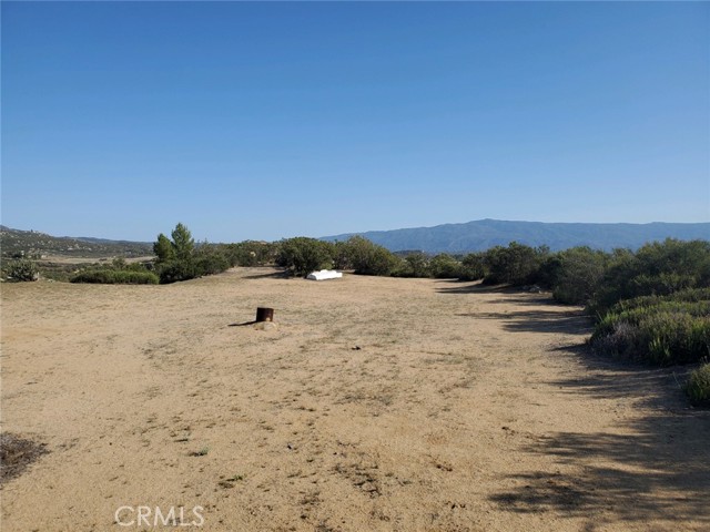 Detail Gallery Image 12 of 19 For 1042 Rolling Hills, Aguanga,  CA 92536 - – Beds | – Baths