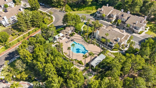 1055 S Sundance Drive, Anaheim Hills CA: https://media.crmls.org/medias/37e338de-f4af-473d-8f0d-8bacb7af5af1.jpg
