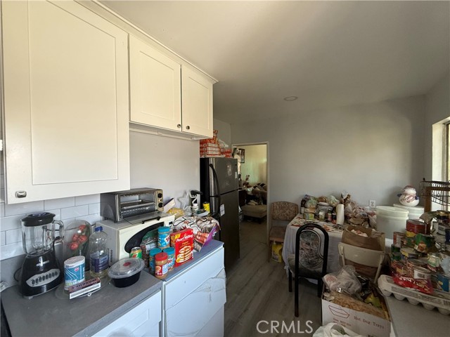 4041 Eagle Street, Los Angeles CA: https://media.crmls.org/medias/37e4425c-8c07-4a7e-b0df-4f382ad108c9.jpg