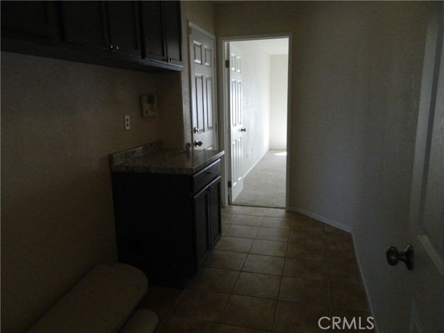 Detail Gallery Image 9 of 18 For 32945 Serena Way, Lake Elsinore,  CA 92530 - 5 Beds | 3 Baths