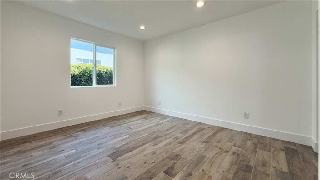 MLS #SR25171796 img 9