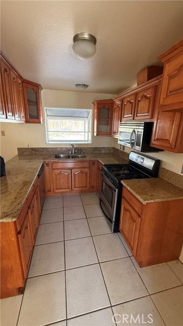 Detail Gallery Image 9 of 29 For 24786 Valecrest Dr, Moreno Valley,  CA 92557 - 3 Beds | 2 Baths