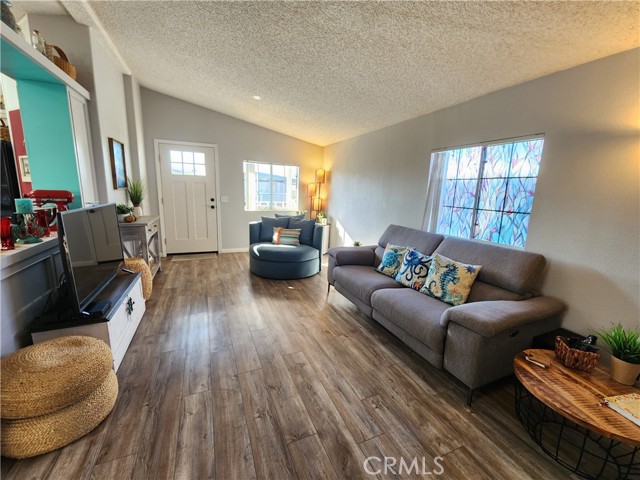 Detail Gallery Image 14 of 45 For 16222 Monterey Ln #51,  Huntington Beach,  CA 92649 - 2 Beds | 2 Baths