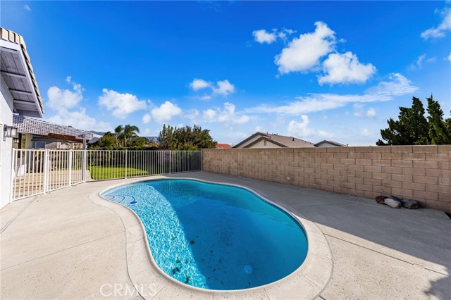 Detail Gallery Image 34 of 47 For 4027 N Redwood, Rialto,  CA 92377 - 4 Beds | 2 Baths