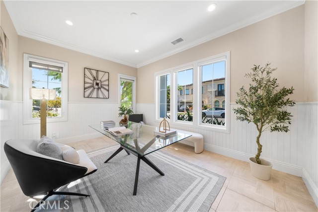 Detail Gallery Image 3 of 62 For 57 Kite, Irvine,  CA 92618 - 5 Beds | 5/1 Baths