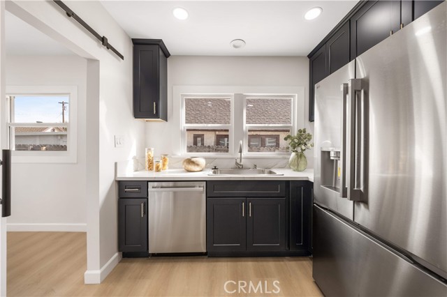 Detail Gallery Image 19 of 40 For 1166 North El Molino Avenue, Pasadena,  CA 91104 - 2 Beds | 1 Baths