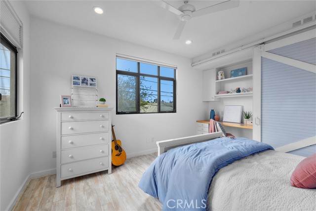 Detail Gallery Image 43 of 51 For 1635 19th St, Manhattan Beach,  CA 90266 - 6 Beds | 4 Baths